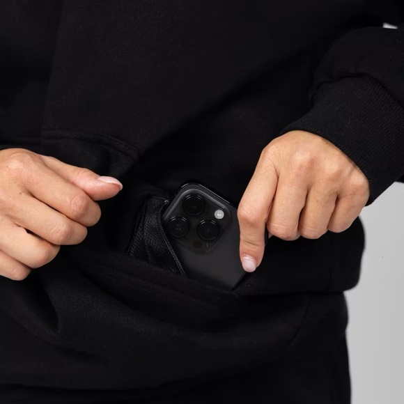 COMFRT Travel Essentials Hoodie - Picture 11 of 13